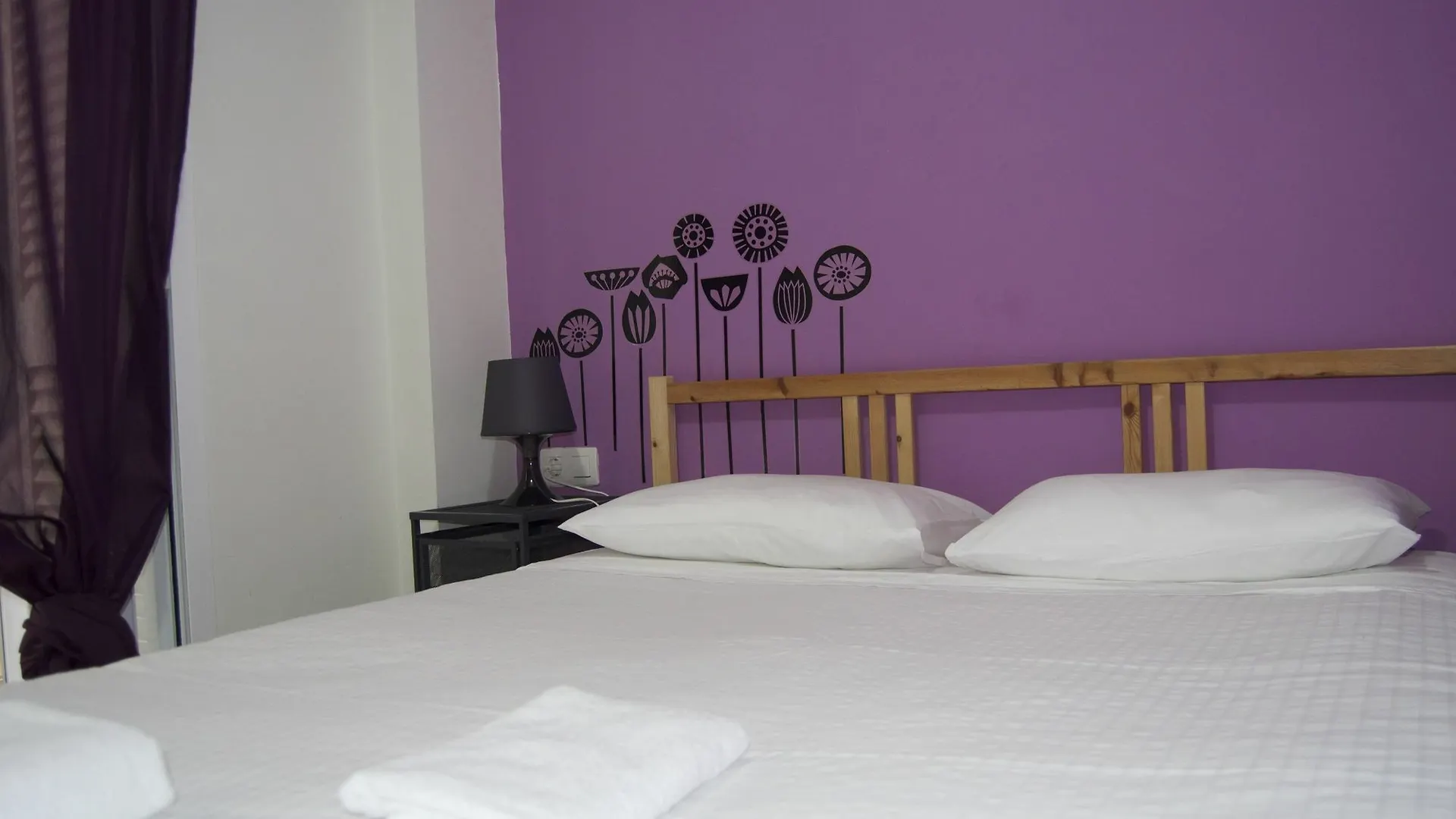 Apartamentos Canasteros Malaga Apartment