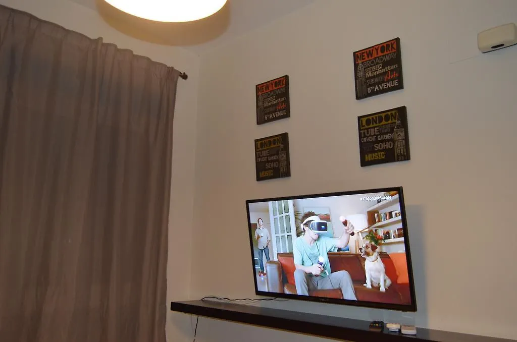 Apartamentos Canasteros Malaga Apartment